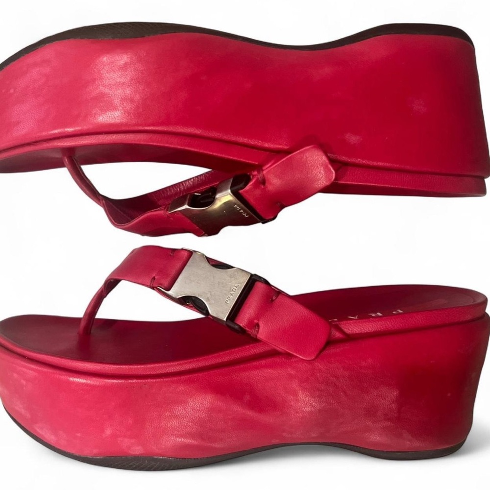 Vintage Prada hot pink sandals - Picture 4 of 7